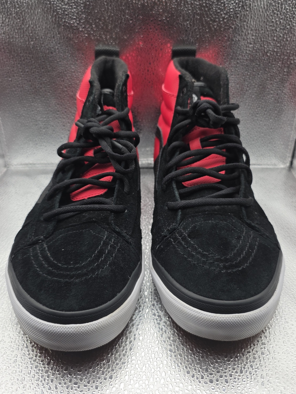 Size 10.5 - The North Face x Vans Sk8- 46 MTE DX High Red
